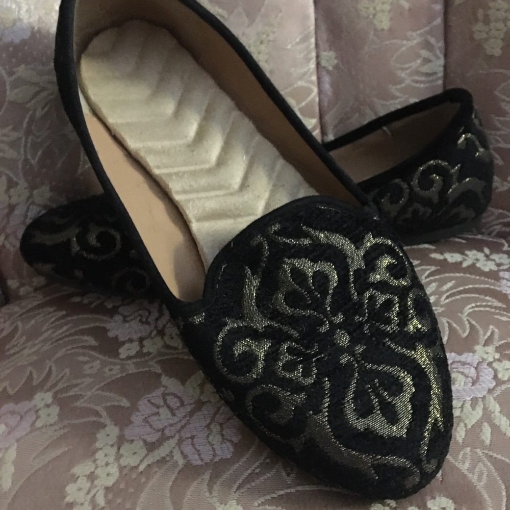 Cushion Walk by Avon size 6
